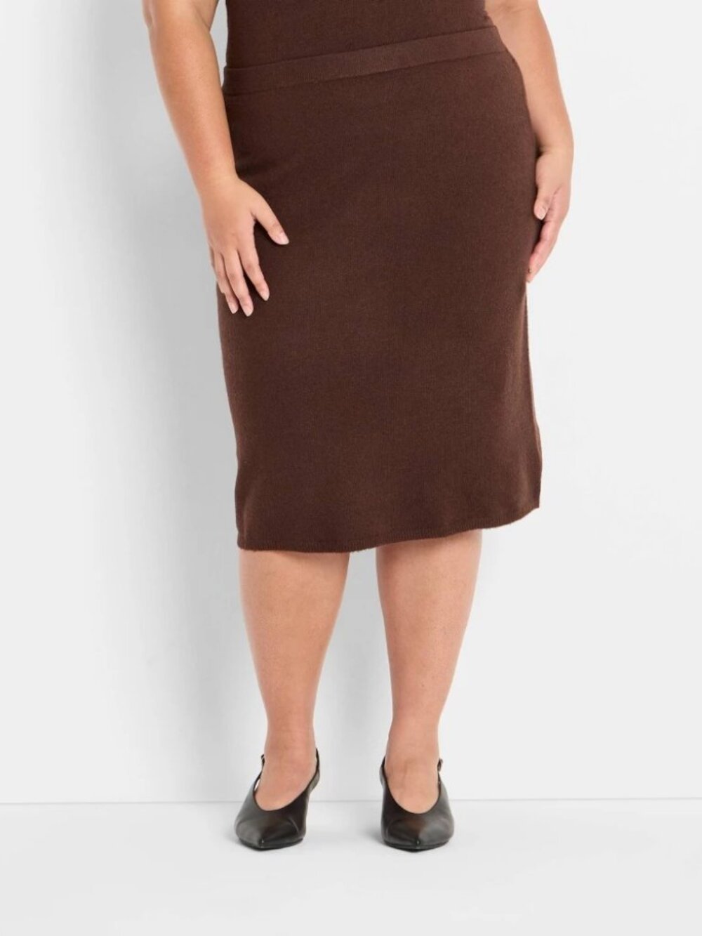 Women's Textured MIDI Sweater Skirt - Future Collective Dark Brown XXL